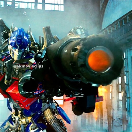 Vincent Barragan on Instagram: "Transformers ROTF in 4K UHD HDR 60fps #movieclip #moviescene #4kuhd #transformersmovie #transformersbayverse #transformers2 #transformersrotf"