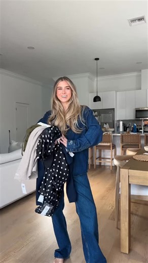 Sloane Vosen on Instagram: "believe it or not but the neck tie scarf details were not planned I guess I’m just really into that trend 🤭 all new fall arrivals @abercrombie !!! Comment “FALL” and I’ll message you the link to shop this haul and my other Abercrombie favorites. 😌 I’m 5’4 for reference. This order couldn’t have come at a better time too, additional savings during the #ltkfallsale MAJOR WIN! https://liketk.it/5pbuG #abercrombie #abercrombiehaul #abercrombiestyle #abercr