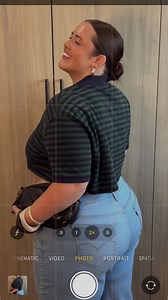 24K views · 1.3K reactions | Big girls in baggy jeans > @levis I’m in the 318 Shaping Wide Leg Women’s Jeans (Plus Size) #levispartner #ootd #plussizedenim #baggyjeans | Emma Arletta | Facebook