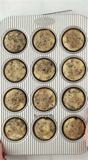 Your new favorite Oreo cupcake recipe 🍪✨ #baking #dessert #easyrecipe