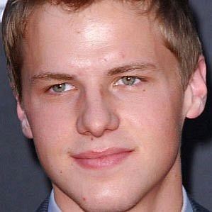 Kevin Schmidt Girlfriend 2025: Dating History & Exes - CelebsCouples