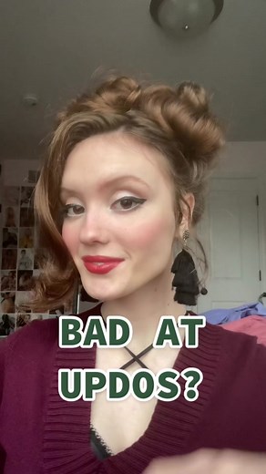 Easy 1950s Updo Tutorial for Beginners