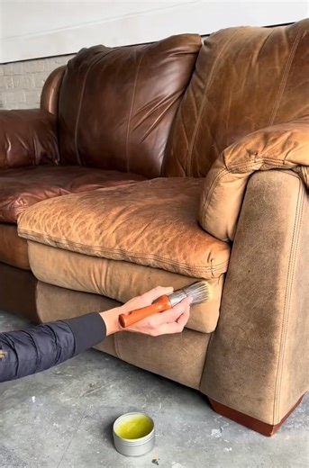 2.2K views · 28 reactions | Scratched, faded, or worn-out leather?  Restore it like new with our expert leather restoration! ✨ ✔ Instantly erase cracks, scuffs, and wear ✔ Revive bags, shoes, furniture & more! Bring your leather back to life today! ️ | Made Pristine | Facebook