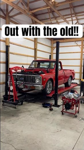 72’ C10 Engine Removal! Making Room for HORSEPOWER! 🔥🐎