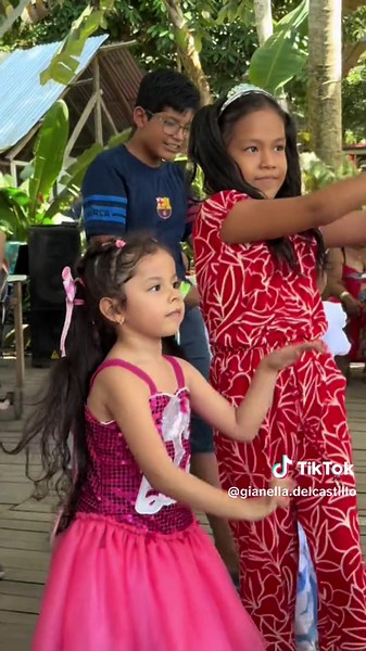 En mi pueblo los cumpleaños son otra cosa 🌳🐍🌴🐯☀️@Fiorella Del Castillo Ramos 📍La Jungla