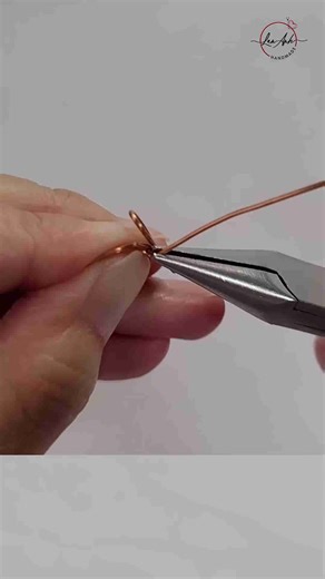 Simple and fast ring for beginner | Cute bow for the end of the year #shortsvideo #handmade