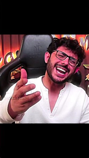 Carryminati roasting Skills ☠️ ‪@CarryMinati‬