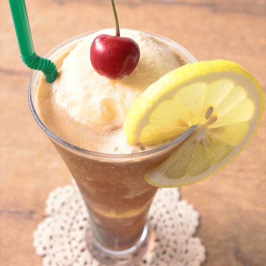 しゅわしゅわ コーラフロート 作り方・レシピ | クラシル