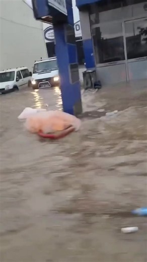 #Denizli Allahım sen koru sel su oldu heryer