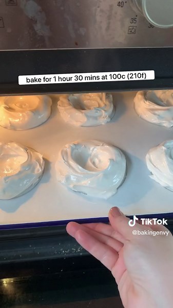 Making Lemon Meringue Cookie Nests | Summer Entertaining with eBay Australia