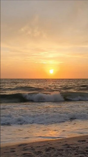 Florida Sunset Waves | Soft Golden Reflections & Calm Beach Aesthetic