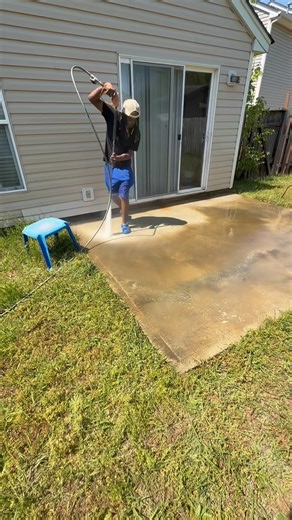 I Had to Get Grandma All Clean 💦 Let’s Get Squeaky