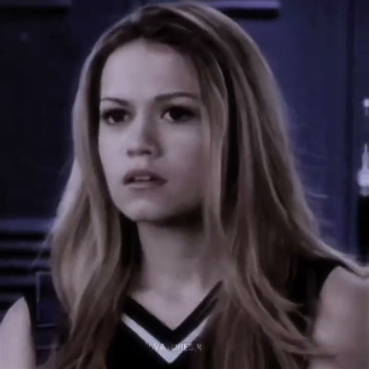 ╰┈➤ #onetreehill - ✧. i was gonna add mouth but there was no space 😔 ┊