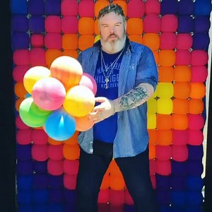 Game of Thrones stars having fun at Comic Con | Wiki of Thrones | Game Of Laughs