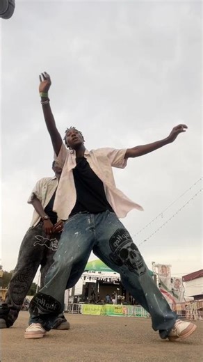 Follow m’y ig#virtualreality #dance #dancer #hiphop #dancechallenge #breakdance #vibes #redbull