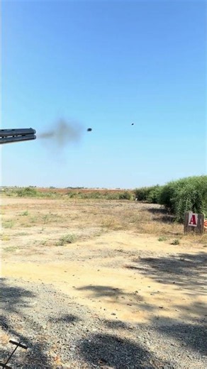 Break the double Clay Pigeon. Training for the new hunting season. #Clay #Pigeon #Shooting