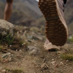 Find confidence underfoot with the hyper-grippy Facet 75 Mid. | Columbia Sportswear