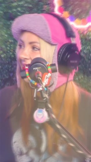 I’M PEAKING - EDM, Festivals, and Rave Culture on Instagram: "Can feel yourself drifting in the water 😌🌊 TRACK ID: "Sirens" - Alison Wonderland @alisonwonderland #trapmusic #edmmusic #ravers #impeaking #podcast"