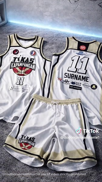 Shop Custom Basketball Uniforms for Teams