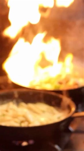 This Jacksonville Iraqi restaurant, Fast Eddy’s Quick Mideast was ranked by Yelp as one of the best in America. And Yelp got this one right! | Jacksonville Restaurant Reviews