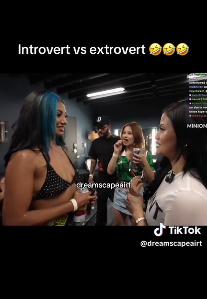 Introvert vs Extrovert: A Humorous Comparison