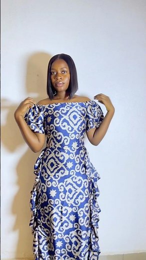 Off shoulder dress with gathered ruffles and elastic sleeves #offshoulderdress #sewingtutorial