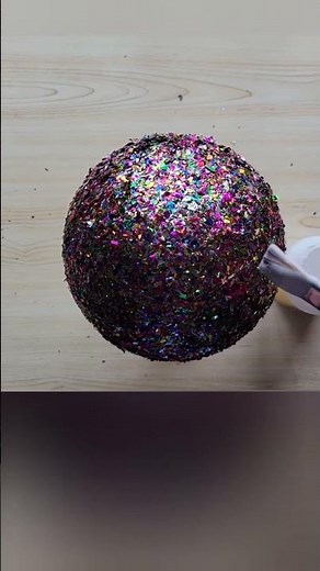 Cool Confetti Bowl With Balloon and Glue/DIY Confetti Vase / #balloonvase