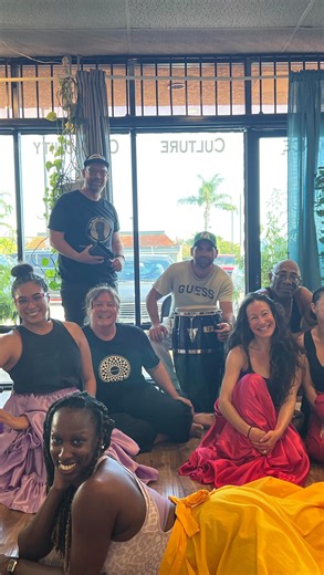 Laroye Aña on Instagram: "Happy to announce 📣 that our AFRO CUBAN DANCE CLASS IS BACK THIS SATURDAY. As always we will have live drumming. If you are resting this Saturday or visiting LA pass by to learn, dance, & have a good time. Time: 10:30am-12pm Drop in: $25 Package of 4 classes: $88 Venmo: @Indira-Leneman 📍Location: @piyodaflow 2803 Crenshaw Blvd, LA, CA 90016 #laroyeaña #afrocuban #afrocubano #inla #cubanosporelmundo🇨🇺"