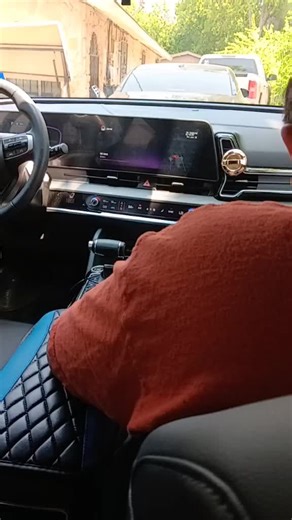 the radio is a stand user❗️❗️❗️❓️❓️❓️❓️❓️ omg I'm creaming #jjba #jojo #jojosbizarreadventure #jojolion #higashikatajosuke #💀 #anitok #xyzbca #fyp #viral #kira @lil onesie #yoshikagekira #killerqueenjjba #killerqueen #starplatinum #cmoon #morioh #moriohchoradio #jojoreference #referencejojo #jjbapart4 #jojopart4 #jojosbizarreadventurepart4