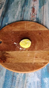 How to make a fondent bow tie for a tie cake... #reels #reelsfb #reelsvideo #reelsviral #reelsinstagram #reelsindia #trendingreels #customisecake #cakeart #trend #egglesscakes #homemadecake #cakedecore #cakelove #cake #themecake #cakeideas #cakedesign | Baked Bliss by Shilpi