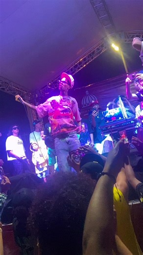 Papy crish en tarima #papycrish #papycrish_oficial0