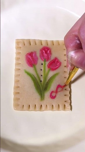 Mini pop tarts decorated like tiny edible canvases 🎨✨