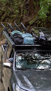 La Plataforma Thule Caprock, nos permitirá llevar con nosotros todo lo que necesitamos para la aventura 🚗 Plataforma de techo resistente y estilizada que se ha diseñado para soportar las cargas más pesadas. Su capacidad de carga pesada nos permite transportar sin problemas kayaks, bicicletas, tiendas de techo y mucho más. Se adapta a cualquier tipo de vehículo y a cualquier actividad que tengamos en mente. 📲 Contáctenos a nuestro WhatsApp : https://wa.me/50661516388 #TSO #TodoEnAccesorios #Adv