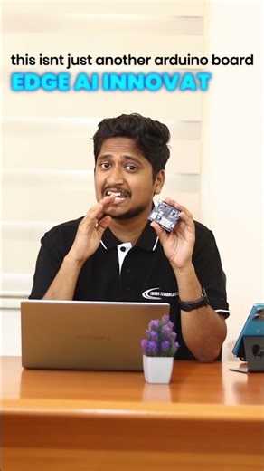 🚀 Arduino UNO Q Tech Specs Explained!