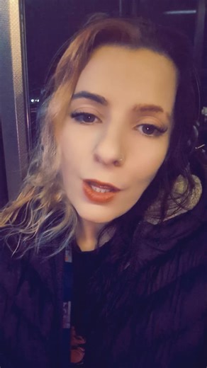 Ellie Bryan-fox (@elliebryanfox)’s videos with growing down demo - Robyn Ottolini