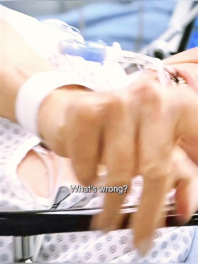 Wahh! @DA7.Valen berhasil bikin semua terpukau dan terharu🤩 salfok, para juri emang TOP banget selalu kasih perhatian ke Academia🥹✨ . . #IndosiarBawaDangdutBerkelasBerkualitas #DAcademy7Indosiar #DAcademyIndosiar