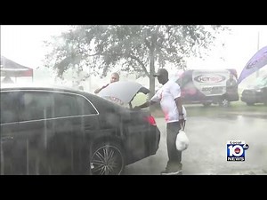 South Florida food giveaways providing Thanksgiving meals for those in need