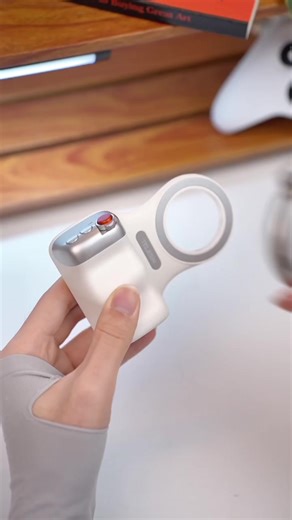 TELESIN Fun Shot Magnetic Grip 2 #9065 #5672 Transformez votre smartphone en caméra pro. télécommande Bluetooth intégré Compatible iPhone & Android.