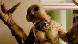 How to Blow Up a Slitheen (HD) World War Three Doctor Who