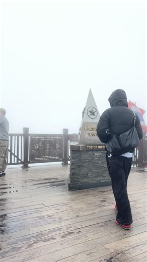 cũng bon chen lên đỉnh 1 lần mà Sương Gió quá#sapa #fansipan