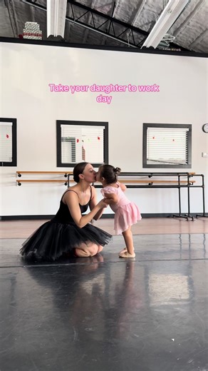 20 Months of Ballet: A Mini Ballerina's Journey
