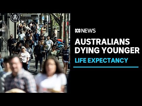 Australia’s life expectancy falls for the first time in three decades | ABC News