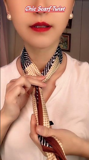 Elegant Mini Scarf Knot Tutorial in 20 Seconds#fashionshorts #shortsfeed