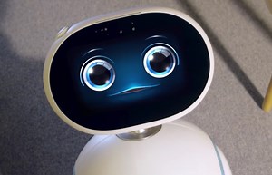 Zenbo è il primo inquietante robot per la casa di ASUS