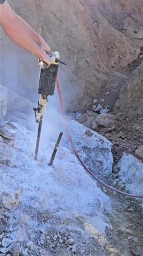 From dirt to gems 💎 | Little Three Mining Company