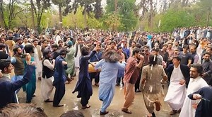 UoB Today😍😂 Follow instagram.com/imQuettaofficial #Attan #UoB #Quetta #imQuetta | I Am Quetta