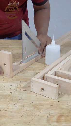 Easy Corner Clamping Jig! #woodworking #crafts #reels2023 #reelsfb #tools #technique #reelsvideo #woodcraft #facebookreels #wooden | Woodworking TV