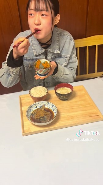 簡単なかぼちゃの煮物と卵白スープのレシピ