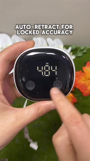 Your goals deserve data. ❤️‍ Wrap. Tap. Know your progress. 👊 Save up to 50%—deal ends soon! ⏰ Tap below 👉 https://bodylooper.com/products/smart-body-measuring-tape | BodyLooper