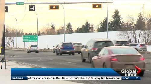 Alberta to do away with licence plate expiry stickers